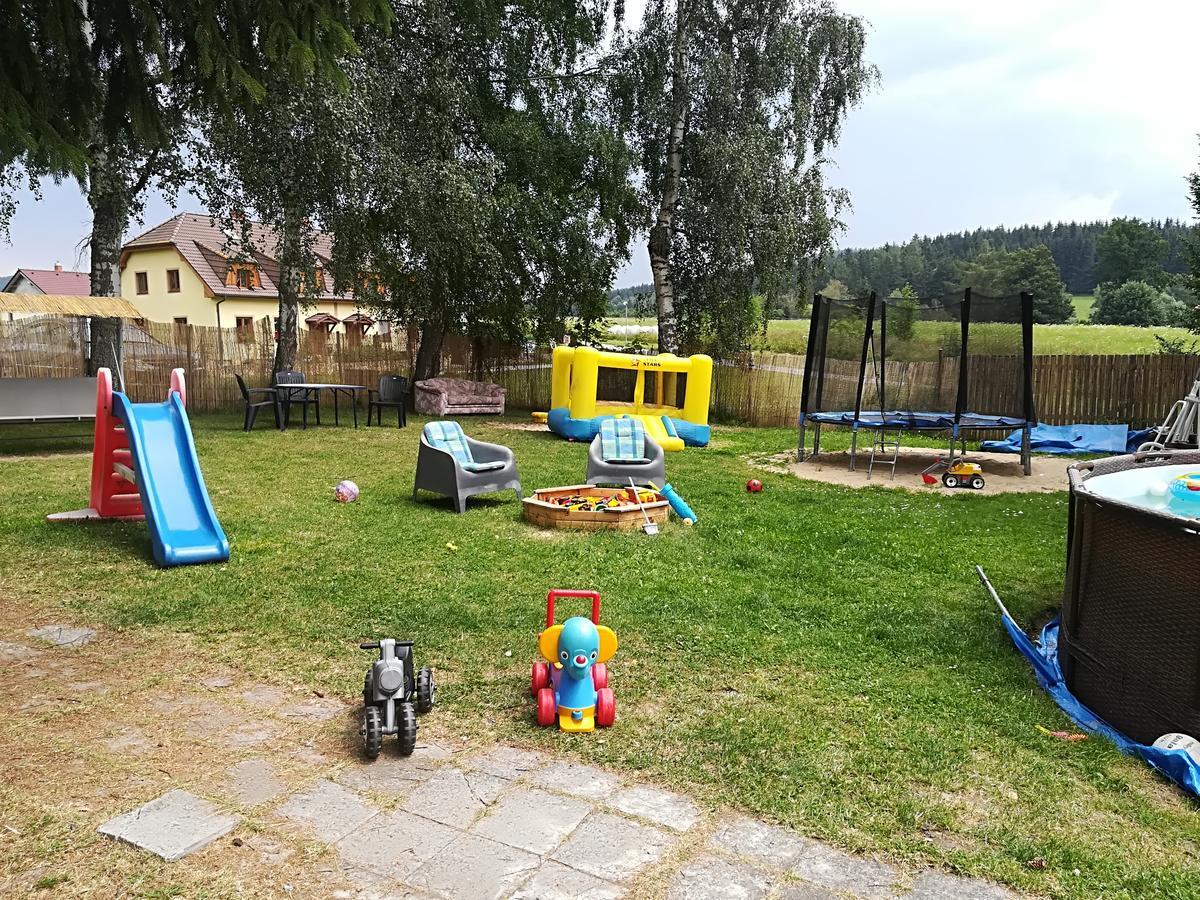 Penzion Tomy Pihlov Horní Planá Exterior foto